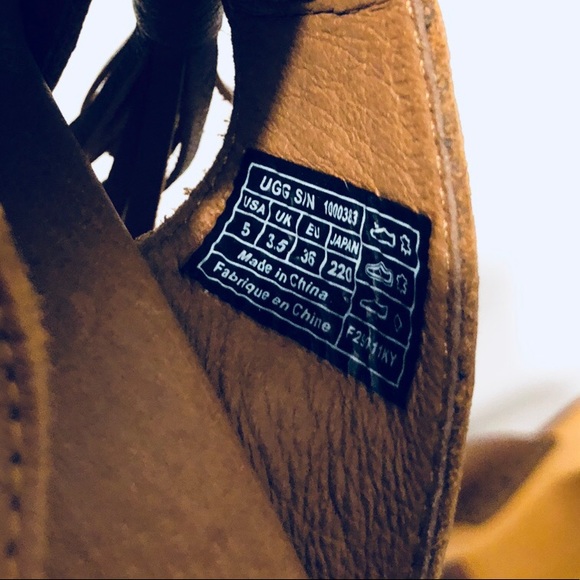 UGG Shaelyn SIZE 5 Leather Peep-toe Tassel Cloggs - Picture 7 of 7